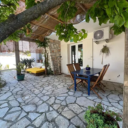 Appartement Les Salines Maison De Au Grau Du Roi *