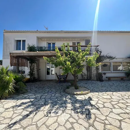 Appartement Les Salines Maison De Au Grau Du Roi Le Grau-du-Roi